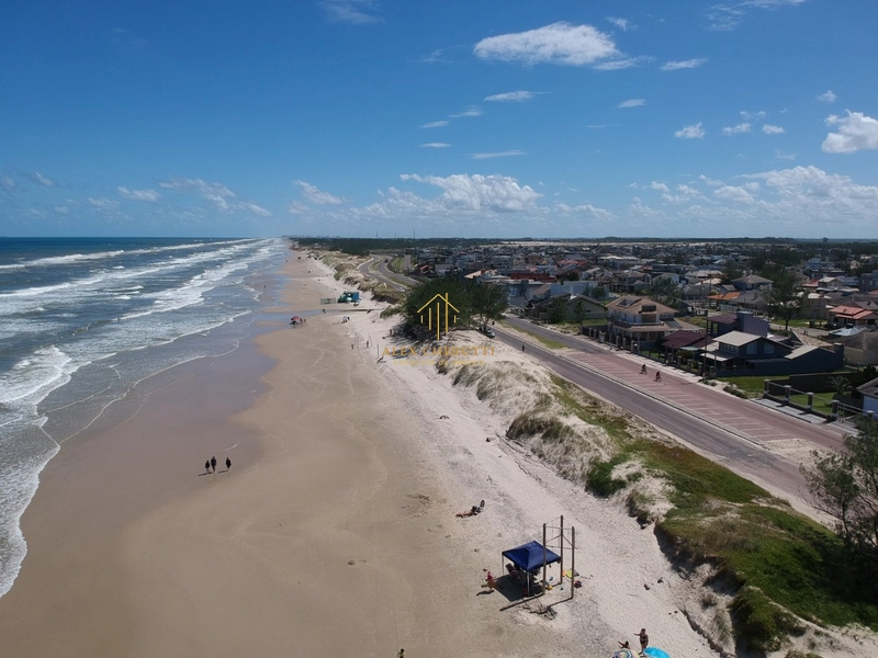 Terreno à beira mar de Atlântida Sul: 3ª foto da galeria de imagens do imóvel