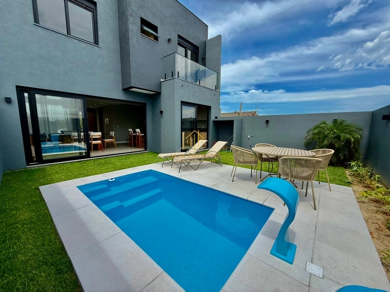 Sobrado à venda na praia de Rainha do Mar: 31ª foto da galeria de imagens do imóvel