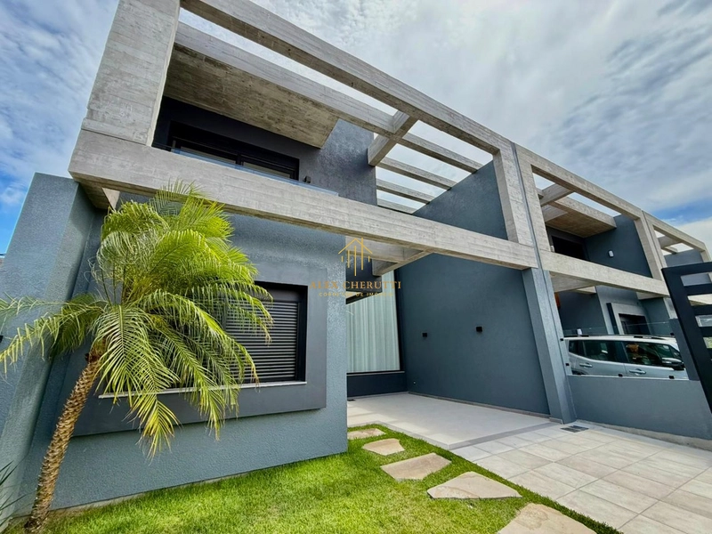 Sobrado à venda na praia de Rainha do Mar: 3ª foto da galeria de imagens do imóvel