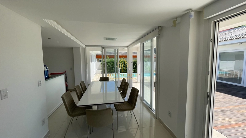 Bela casa de esquina com 2 terrenos em Noiva do Mar: 15ª foto da galeria de imagens do imóvel