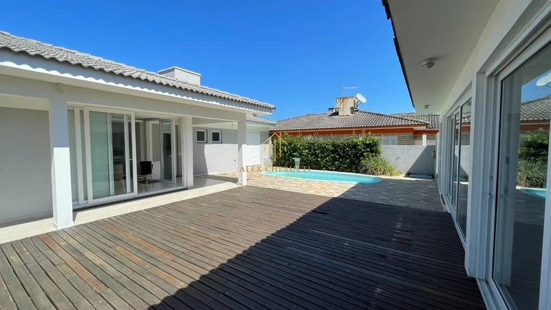 Bela casa de esquina com 2 terrenos em Noiva do Mar: 41ª foto da galeria de imagens do imóvel