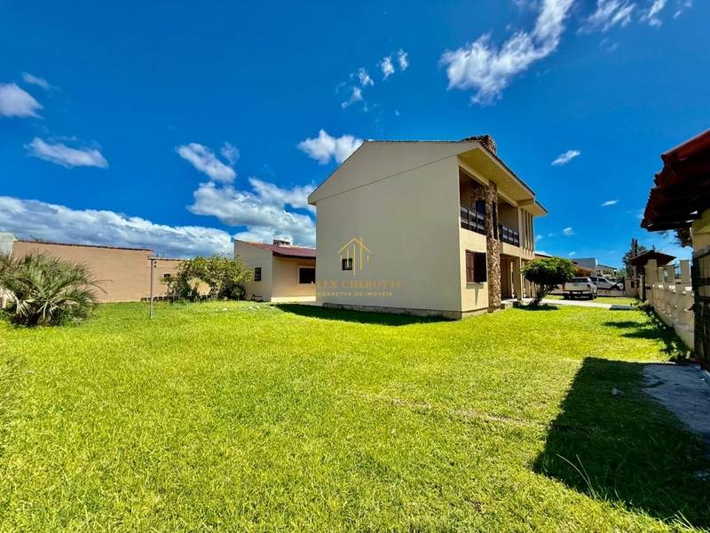 Linda casa à venda em Imbé, 8 dormitórios: 7ª foto da galeria de imagens do imóvel