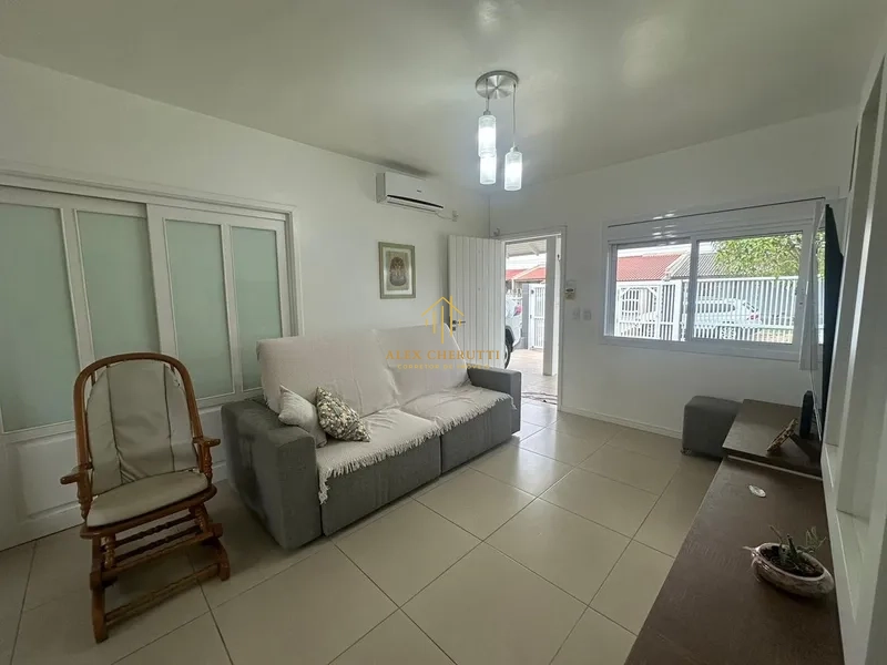 Casa à venda na praia de Atlântida Sul, 4 dormitórios: 3ª foto da galeria de imagens do imóvel