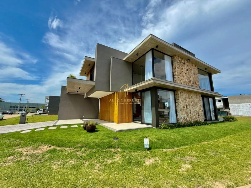 Casa lindíssima em condomínio fechado em Xangri-lá: 3ª foto da galeria de imagens do imóvel