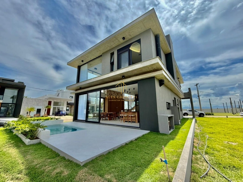 Casa lindíssima em condomínio fechado em Xangri-lá: 7ª foto da galeria de imagens do imóvel