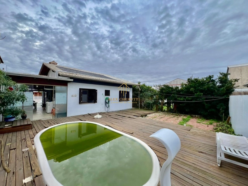 Bela casa à venda na praia de Atlântida Sul, 3 dormitórios: 21ª foto da galeria de imagens do imóvel