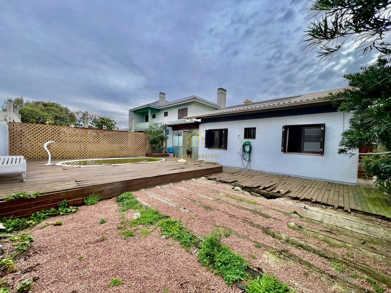 Bela casa à venda na praia de Atlântida Sul, 3 dormitórios: 23ª foto da galeria de imagens do imóvel