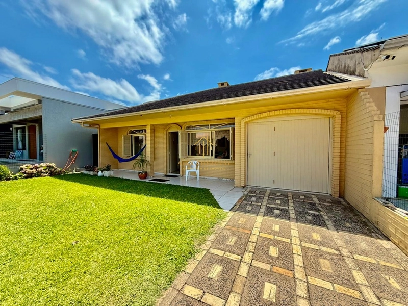 Exclusividade à venda em Noiva do Mar, 3 dormitórios: 3ª foto da galeria de imagens do imóvel