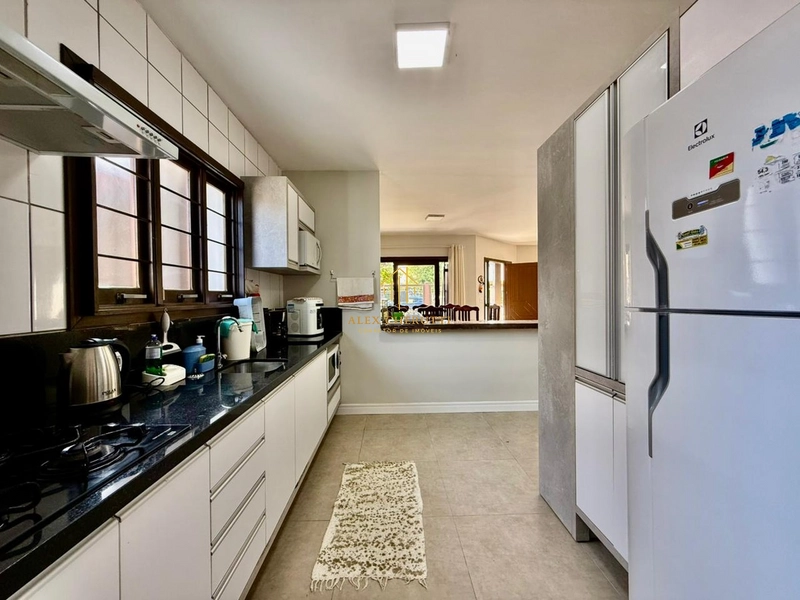 Casa linda à venda na praia de Rainha do Mar, 4 dormitórios: 15ª foto da galeria de imagens do imóvel