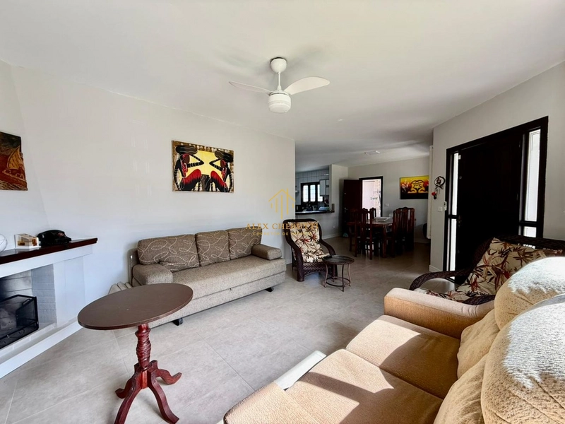 Casa linda à venda na praia de Rainha do Mar, 4 dormitórios: 10ª foto da galeria de imagens do imóvel