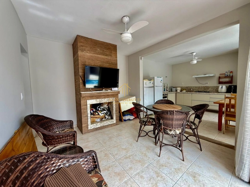 Casa linda à venda na praia de Rainha do Mar, 4 dormitórios: 16ª foto da galeria de imagens do imóvel