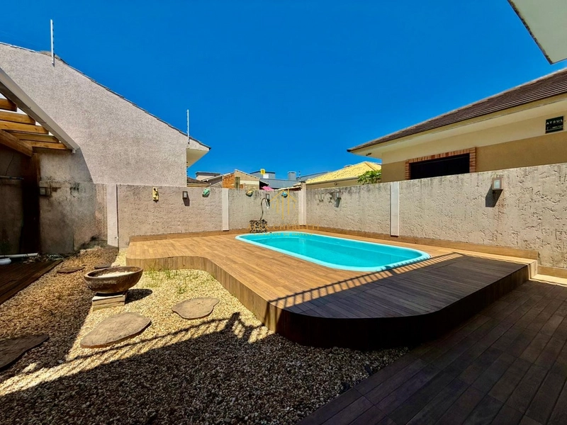 Lindo sobrado mobiliado e decorado à venda em Atlântida Sul: 48ª foto da galeria de imagens do imóvel