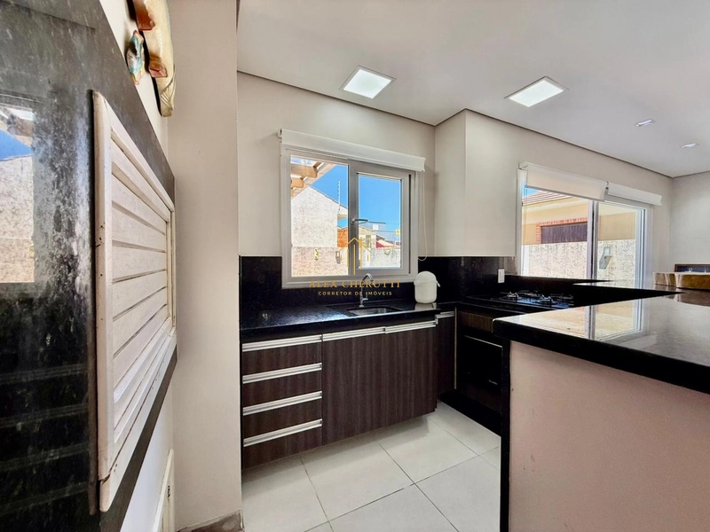 Lindo sobrado mobiliado e decorado à venda em Atlântida Sul: 20ª foto da galeria de imagens do imóvel