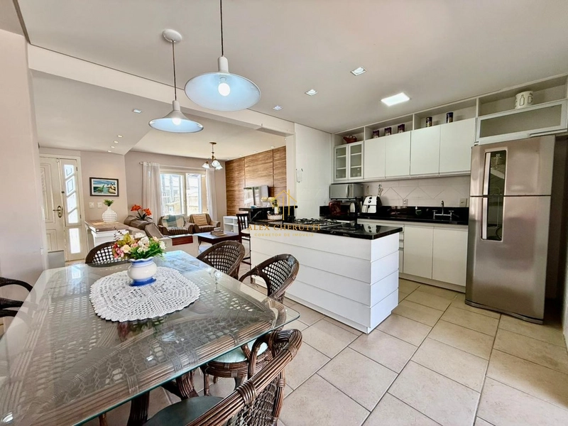 Lindo sobrado mobiliado e decorado à venda em Atlântida Sul: 23ª foto da galeria de imagens do imóvel