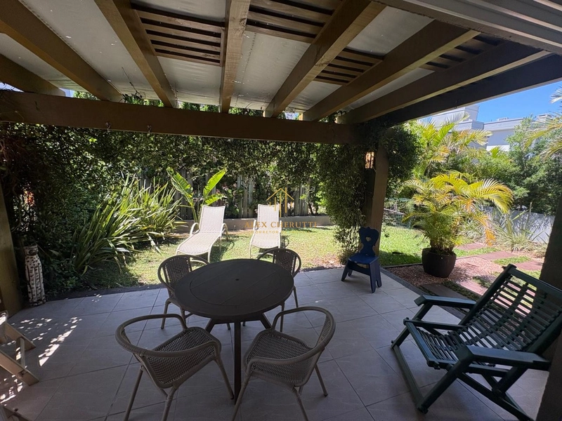 Casa finamene mobiliada e decorada no condomíinio Las Palmas: 4ª foto da galeria de imagens do imóvel