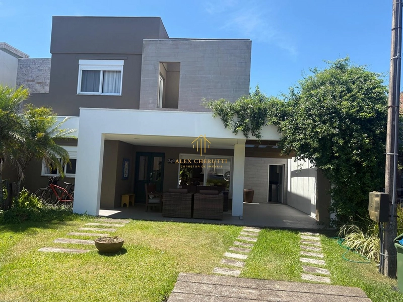 Casa finamene mobiliada e decorada no condomíinio Las Palmas