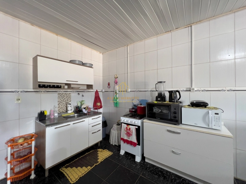 Casa com espaço para comércio em Noiva do Mar, 3 dormitórios: 28ª foto da galeria de imagens do imóvel