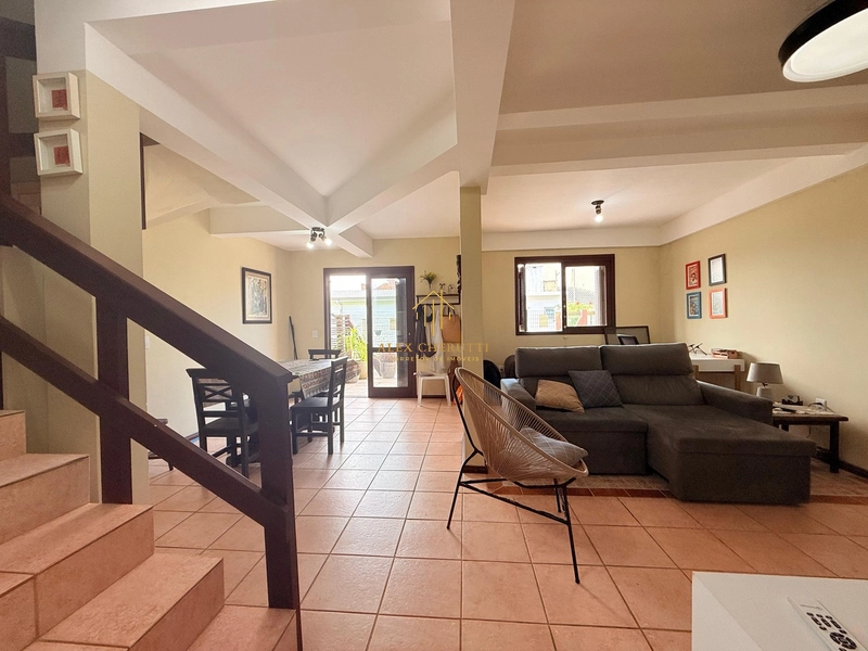 Casa à venda 50 metros da praia em Rainha do Mar, 3 dormitórios: 6ª foto da galeria de imagens do imóvel