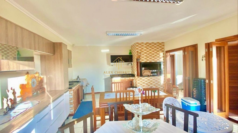 Casa à venda na praia de Atlântida Sul, 5 dormitóorios: 8ª foto da galeria de imagens do imóvel