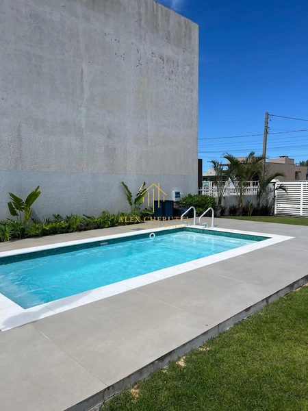 Casa à venda em Atlântida Sul, 5 dormitórios: 3ª foto da galeria de imagens do imóvel