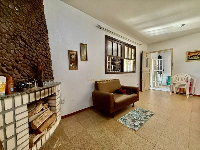 Casa à venda em ótima localização na praia de Atlântida Sul: 10ª foto da galeria de imagens do imóvel