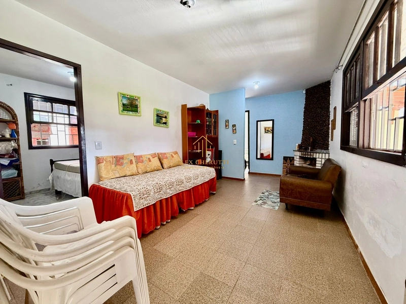 Casa à venda em ótima localização na praia de Atlântida Sul: 12ª foto da galeria de imagens do imóvel