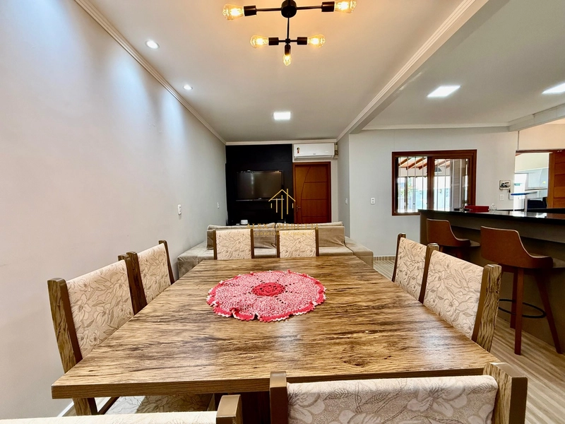 Casa na Praia de Atlântida Sul, 3 dormitórios: 15ª foto da galeria de imagens do imóvel