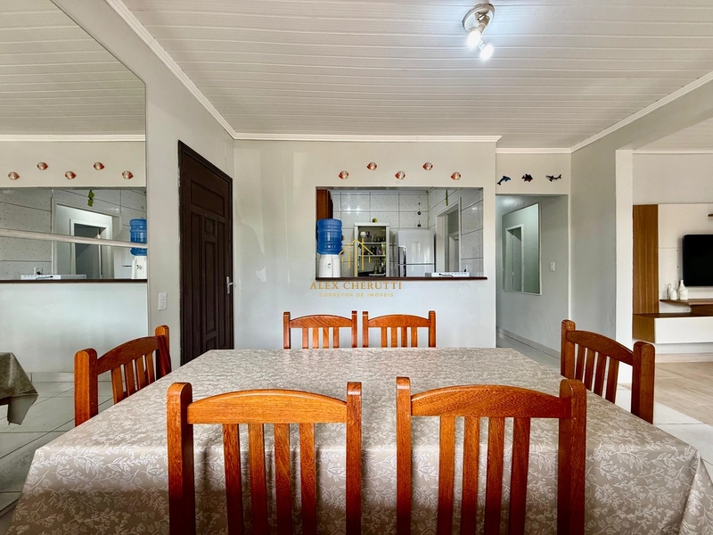 Casa na Praia de Atlântida Sul, 3 dormitórios: 10ª foto da galeria de imagens do imóvel