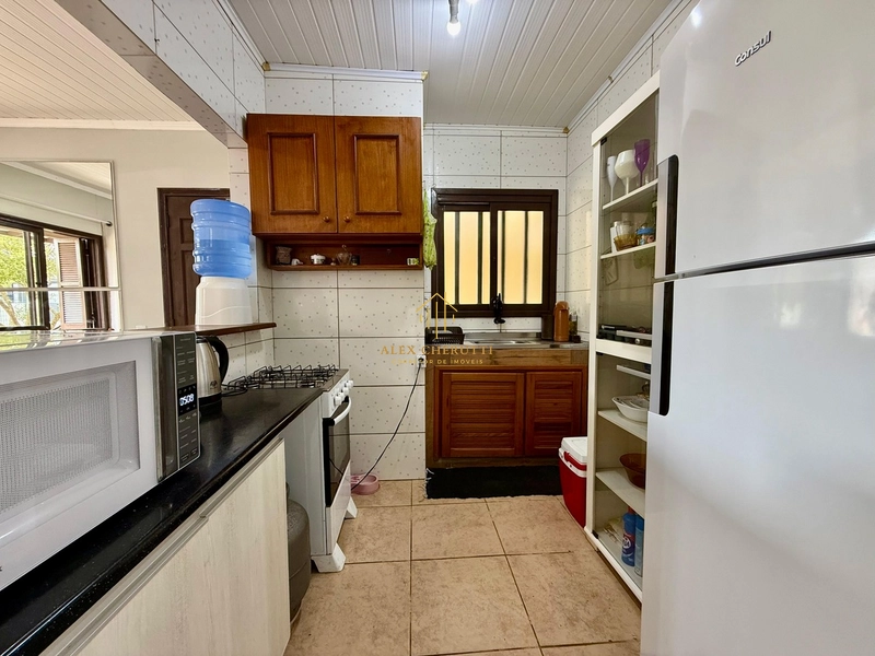 Casa na Praia de Atlântida Sul, 3 dormitórios: 11ª foto da galeria de imagens do imóvel