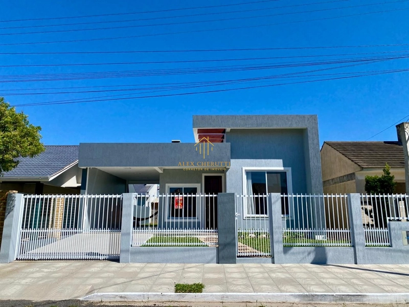 Casa na Praia de Atlântida Sul, 2 dormitórios: 3ª foto da galeria de imagens do imóvel