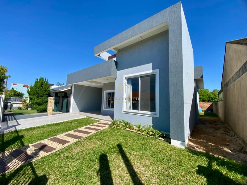 Casa na Praia de Atlântida Sul, 2 dormitórios: 2ª foto da galeria de imagens do imóvel