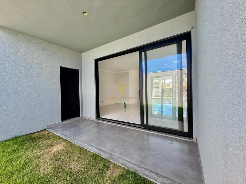 Casa na Praia de Atlântida Sul, 3 dormitórios: 27ª foto da galeria de imagens do imóvel