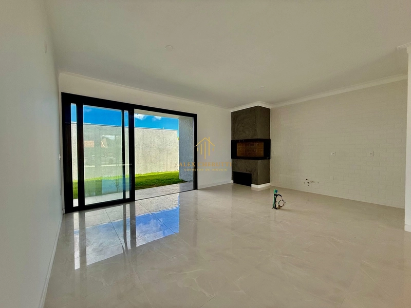 Casa na Praia de Atlântida Sul, 3 dormitórios: 13ª foto da galeria de imagens do imóvel