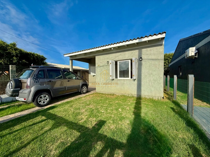 Casa na Praia da Marina, 2 dormitórios