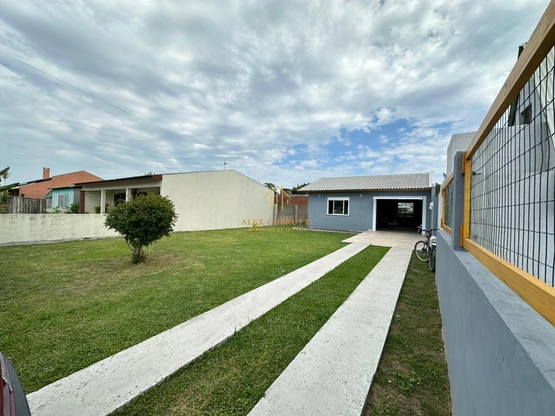 Casa na Praia de Atlântida Sul, 1 dormitório: 2ª foto da galeria de imagens do imóvel