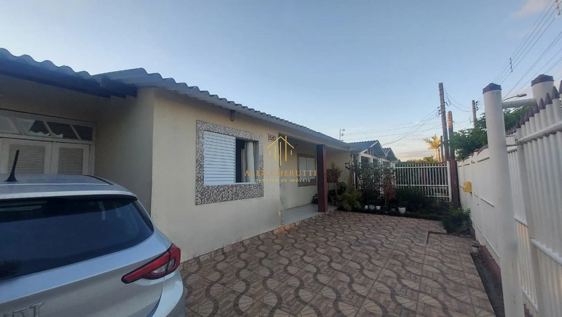 Casa na Praia de Atlântida Sul, 3 dormitórios: 4ª foto da galeria de imagens do imóvel