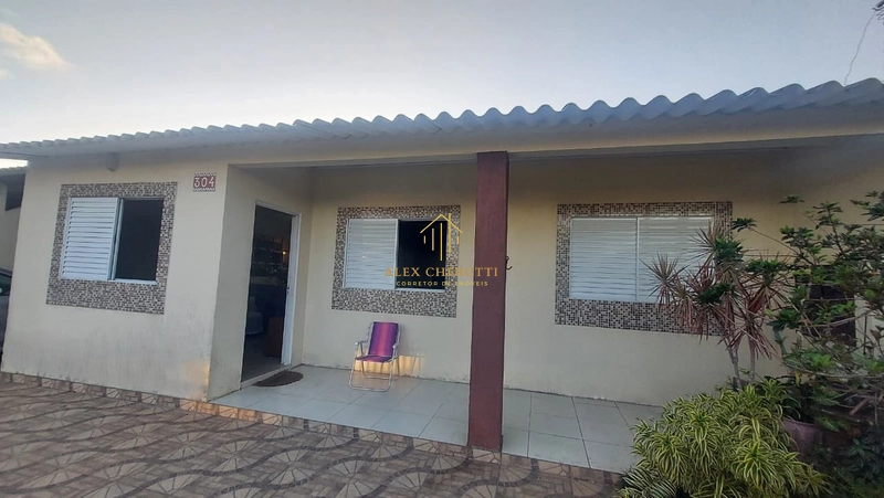 Casa na Praia de Atlântida Sul, 3 dormitórios: 2ª foto da galeria de imagens do imóvel