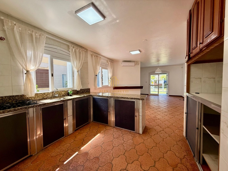 Casa na Praia de Mariápolis, 4 dormitórios: 10ª foto da galeria de imagens do imóvel