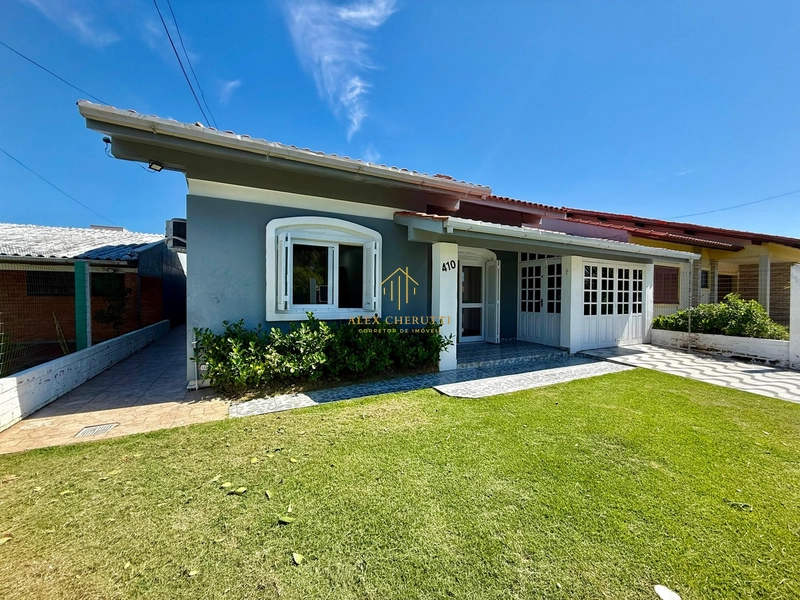 Casa na Praia de Mariápolis, 4 dormitórios: 1ª foto da galeria de imagens do imóvel