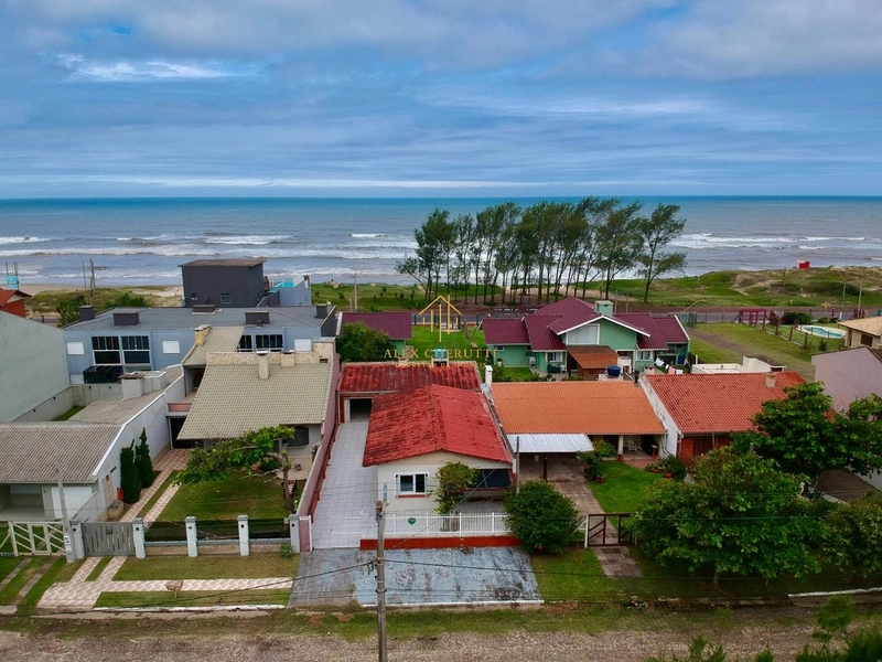 Casa na Praia de Mariápolis, 4 dormitórios: 8ª foto da galeria de imagens do imóvel