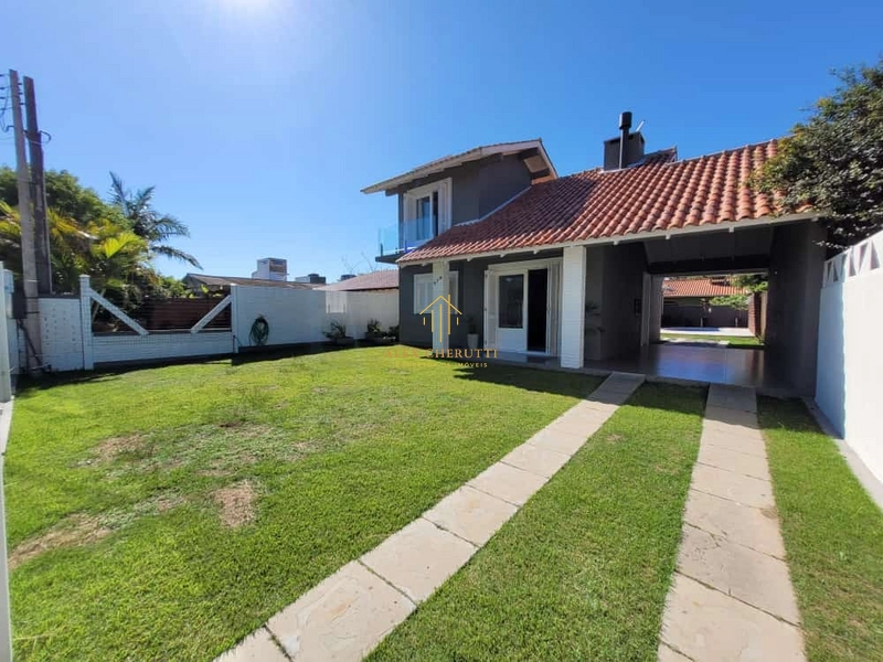 Sobrado na Praia de Rainha do Mar, 3 dormitórios