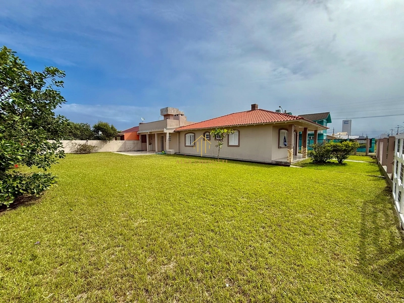 Casa na Praia de Atlântida Sul, 2 dormitórios: 4ª foto da galeria de imagens do imóvel