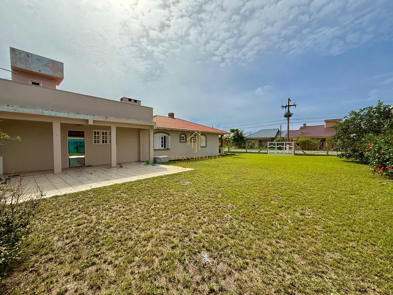 Casa na Praia de Atlântida Sul, 2 dormitórios: 5ª foto da galeria de imagens do imóvel