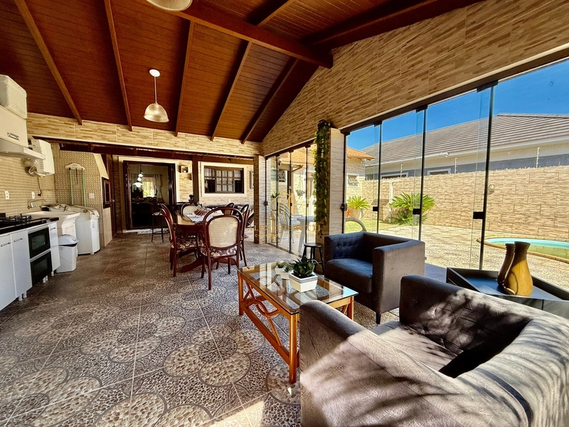 Bela casa  à venda na praia de Atlântida Sul, 3 dormitórios: 22ª foto da galeria de imagens do imóvel