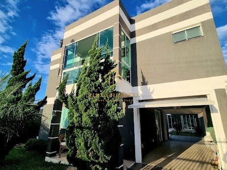 Sobrado à venda na praia de Rainha do Mar, 3 dormitórios: 1ª foto da galeria de imagens do imóvel