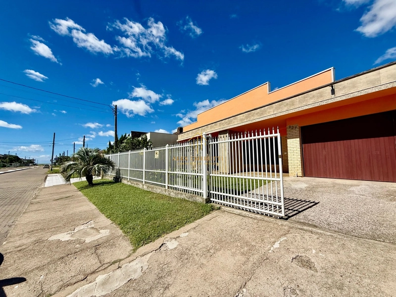 Casa à venda na praia de Noiva do Mar, 3 dormitórios: 4ª foto da galeria de imagens do imóvel