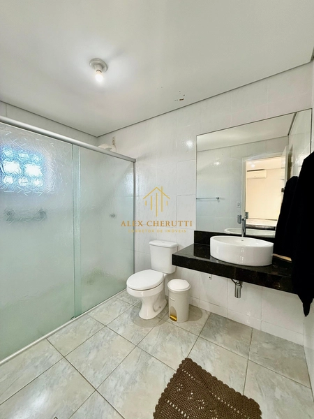 Lindo sobrado à venda em Atlântida Sul, 6 dormitórios: 15ª foto da galeria de imagens do imóvel