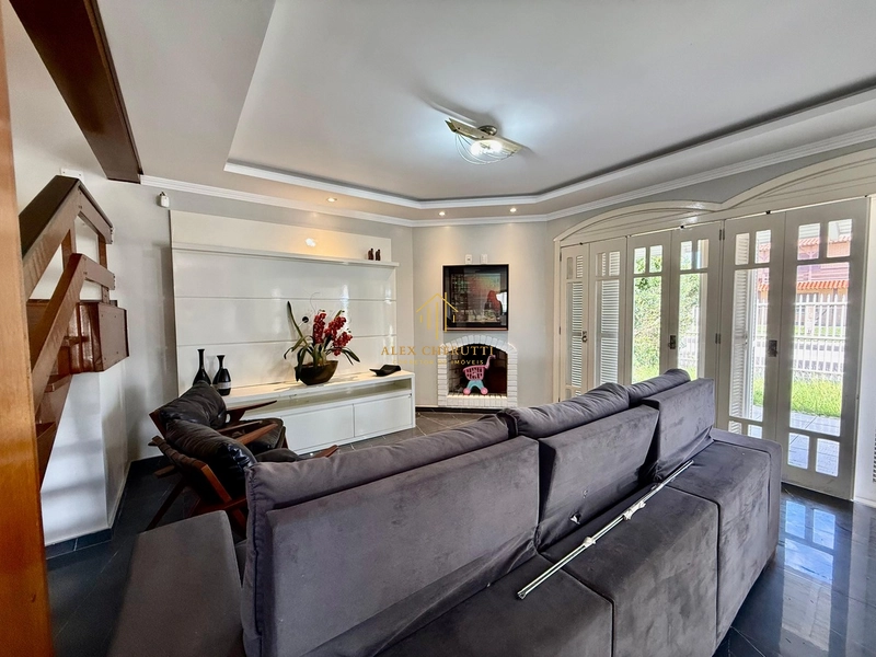 Lindo sobrado à venda em Atlântida Sul, 6 dormitórios: 6ª foto da galeria de imagens do imóvel