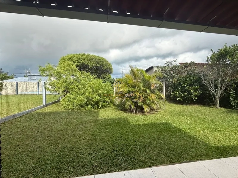 Sobrado à venda na praia de Atlântida Sul, 4 dormitórios: 23ª foto da galeria de imagens do imóvel