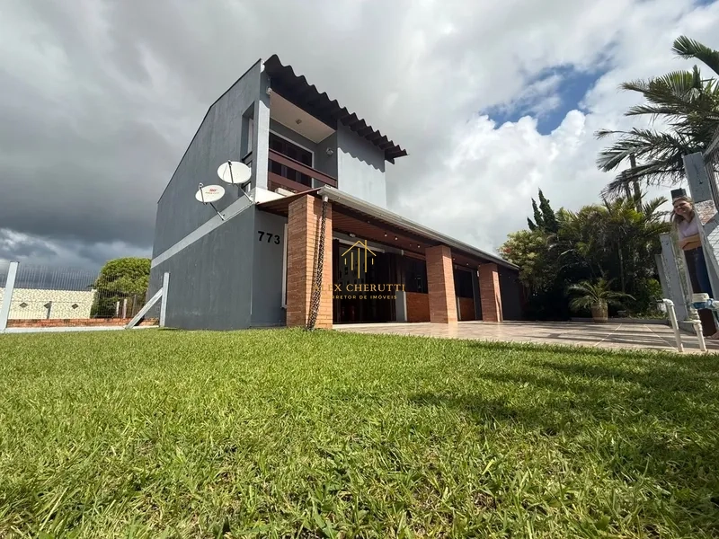Sobrado à venda na praia de Atlântida Sul, 4 dormitórios: 5ª foto da galeria de imagens do imóvel